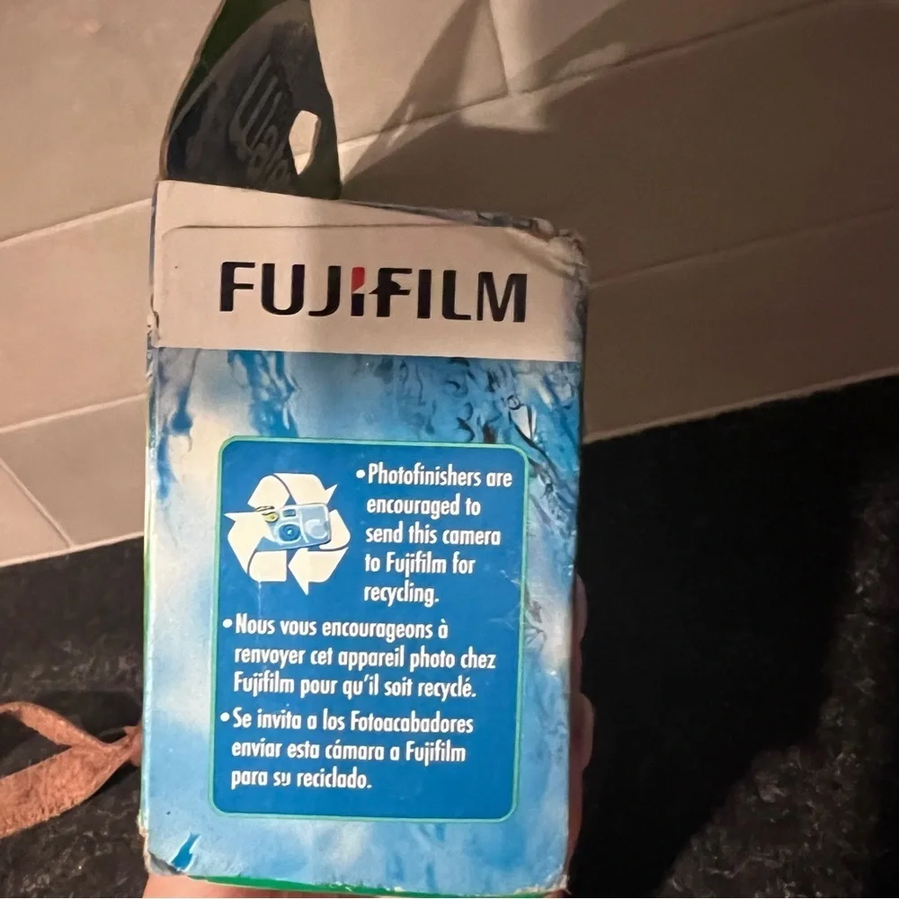 Disposable Fujifilm QuickSnap Waterproof Camera